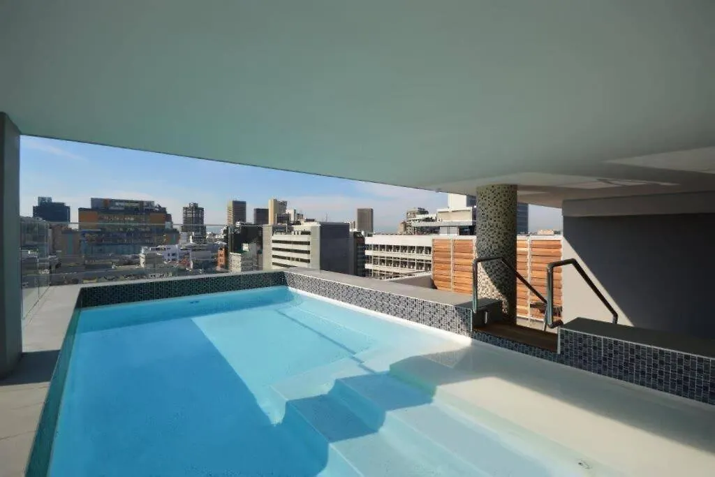 The Sentinel Self Catering Apartment In Cape Cbd Le Cap